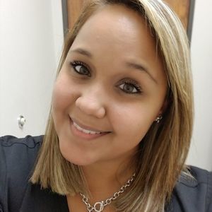 Meet your Posher, Alexandra